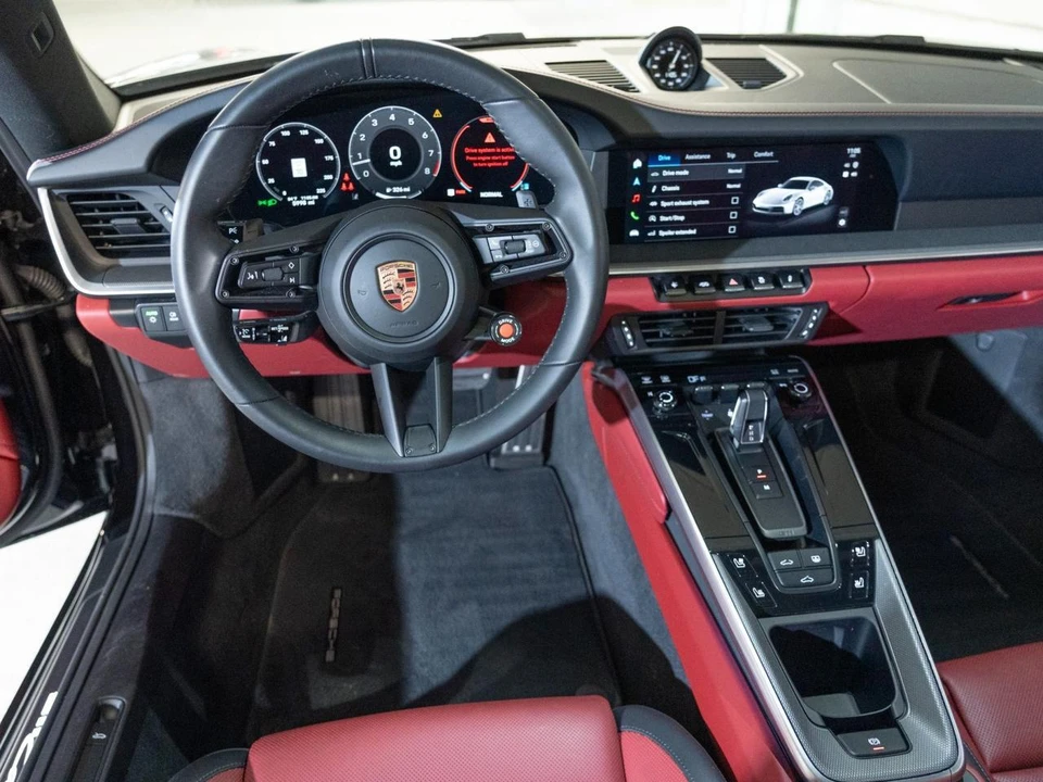 2025 Porsche 992 Carrera S - Image 26 of 27
