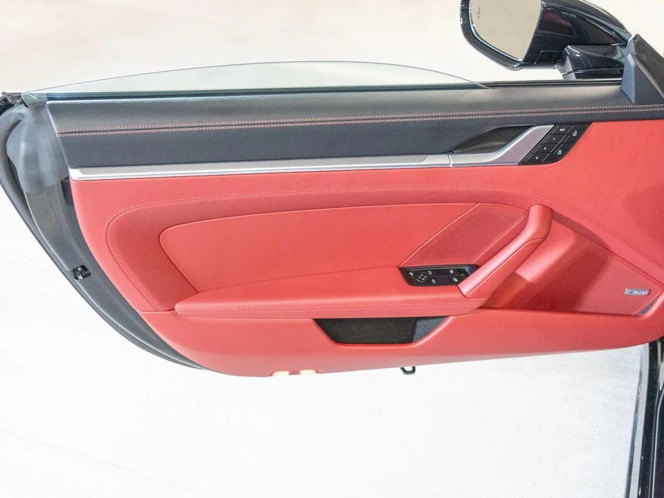 2025 Porsche 992 Carrera S - Image 17 of 27