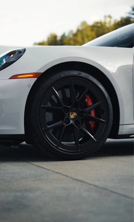2025 Porsche 992 Carrera S - Image 8 of 11