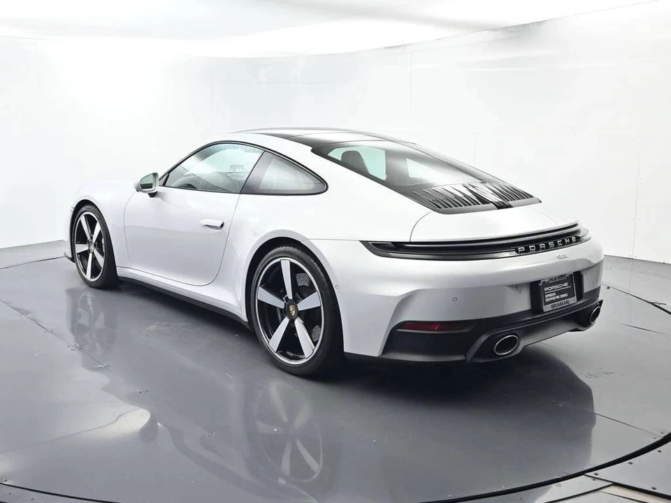 2025 Porsche 992 Carrera S - Image 3 of 5