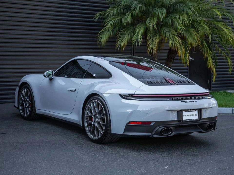 2025 Porsche 992 Carrera S - Image 3 of 5