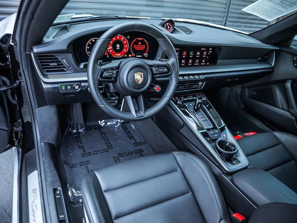 2025 Porsche 992 Carrera S - Image 5 of 5