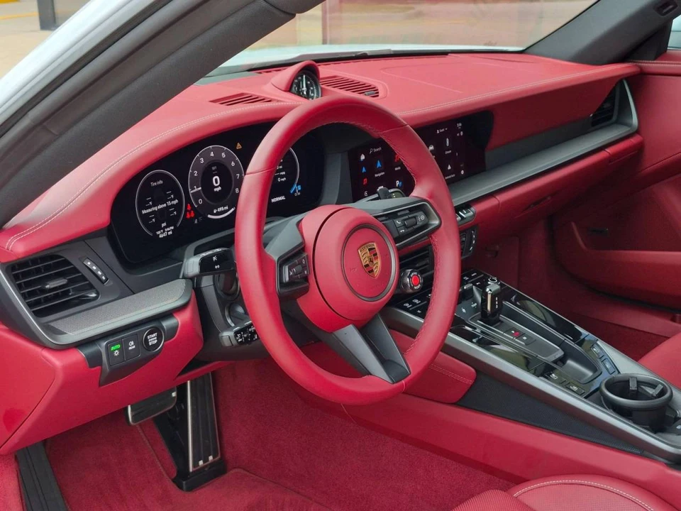 2025 Porsche 992 Carrera S - Image 4 of 5