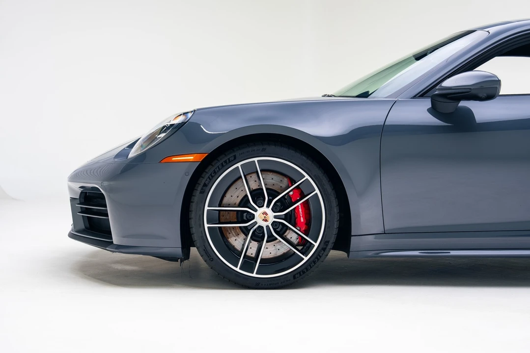 2025 Porsche 992 Carrera S - Image 15 of 21
