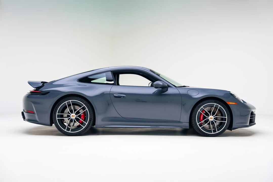 2025 Porsche 992 Carrera S - Image 3 of 21