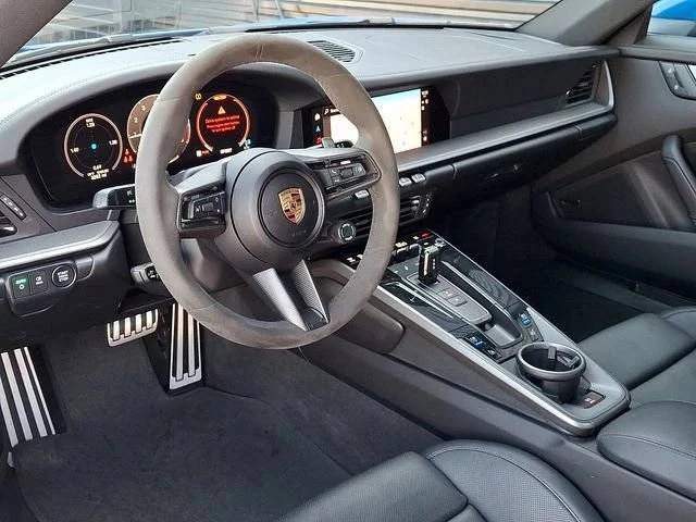 2025 Porsche 992 Carrera S - Image 4 of 5