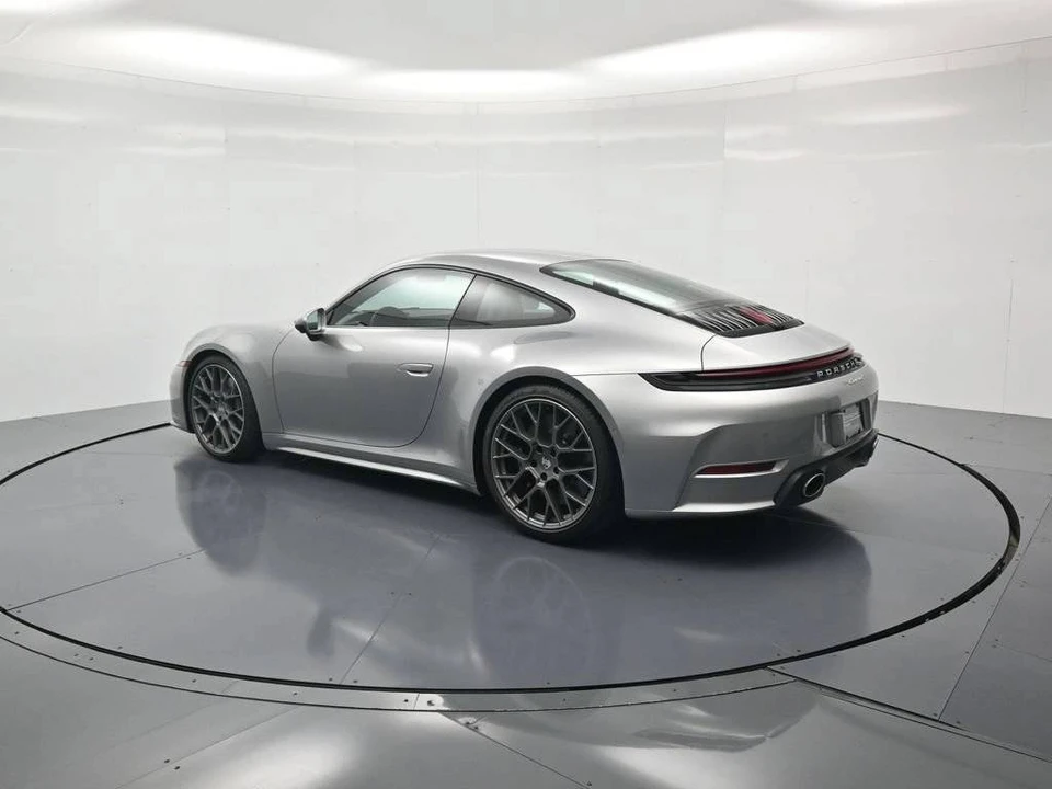 2025 Porsche 992 Carrera S - Image 3 of 5