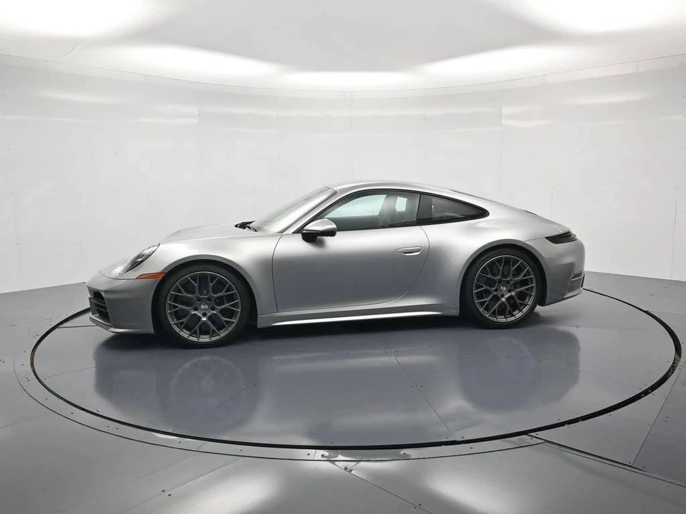 2025 Porsche 992 Carrera S - Image 2 of 5