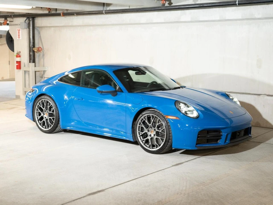 2025 Porsche 992 Carrera S - Image 8 of 26