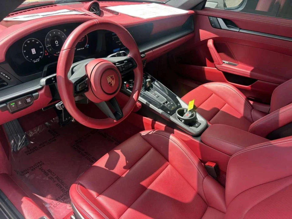 2025 Porsche 992 Carrera S - Image 4 of 5