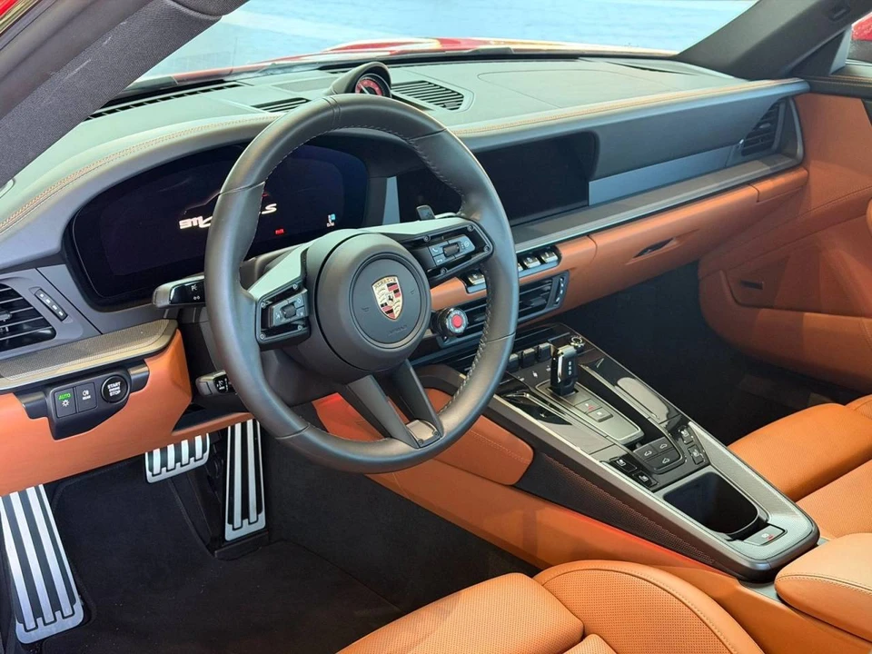 2025 Porsche 992 Carrera S - Image 3 of 4