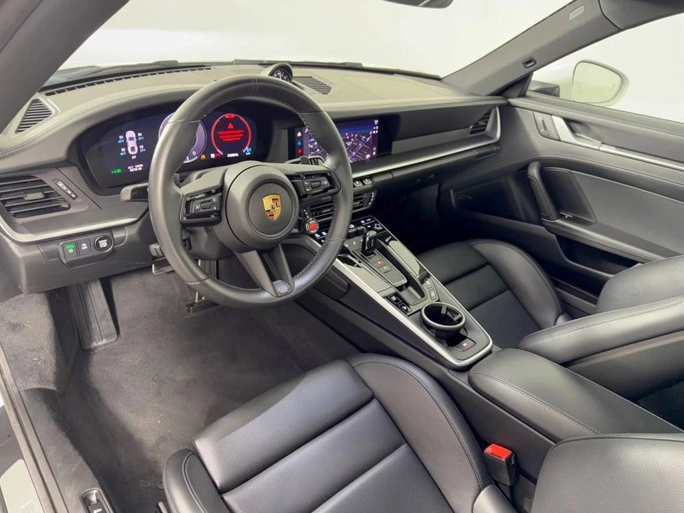 2025 Porsche 992 Carrera S - Image 4 of 4