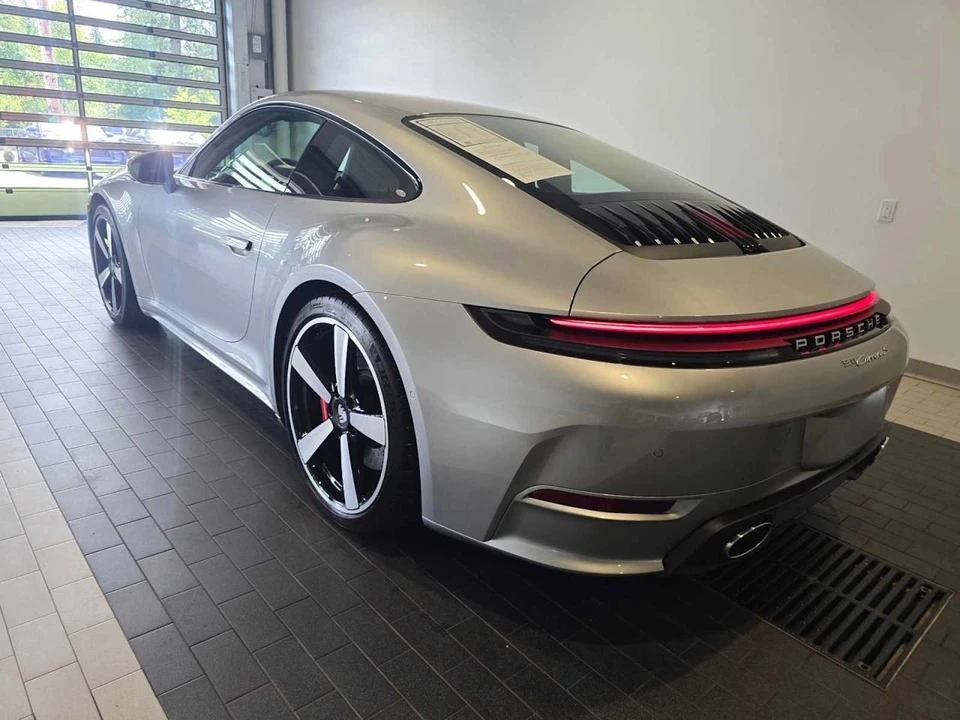 2025 Porsche 992 Carrera S - Image 3 of 5
