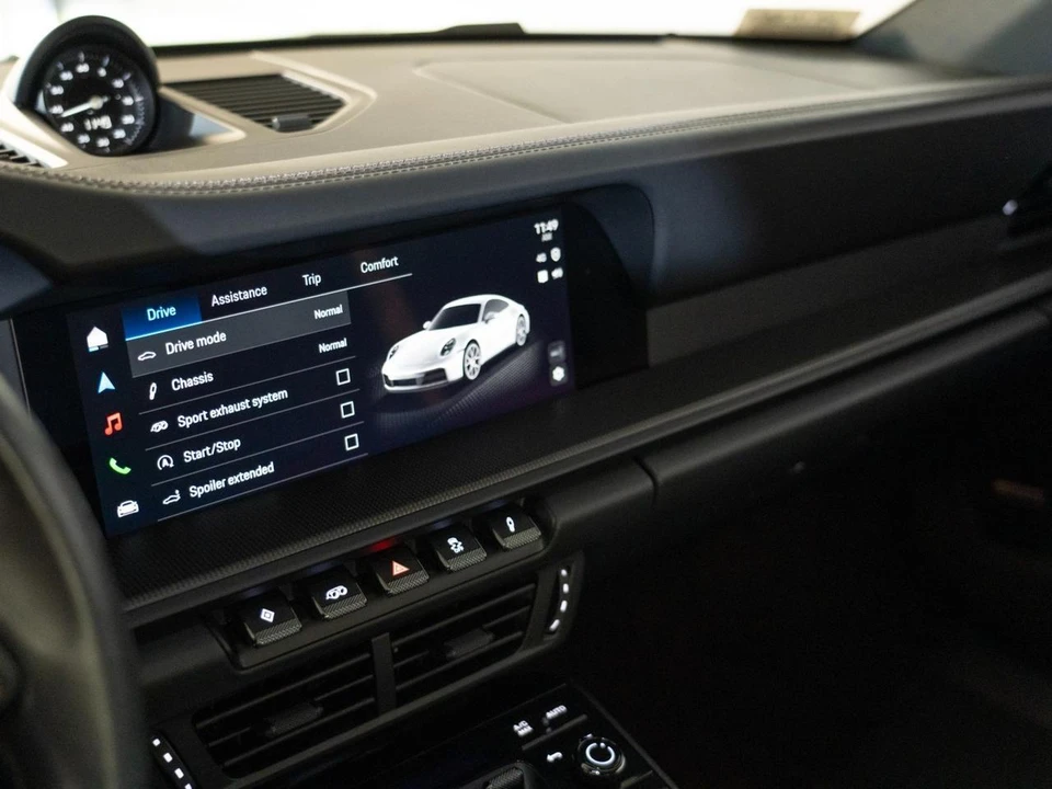2025 Porsche 992 Carrera S - Image 21 of 24