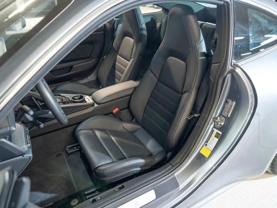 2025 Porsche 992 Carrera S - Image 5 of 27