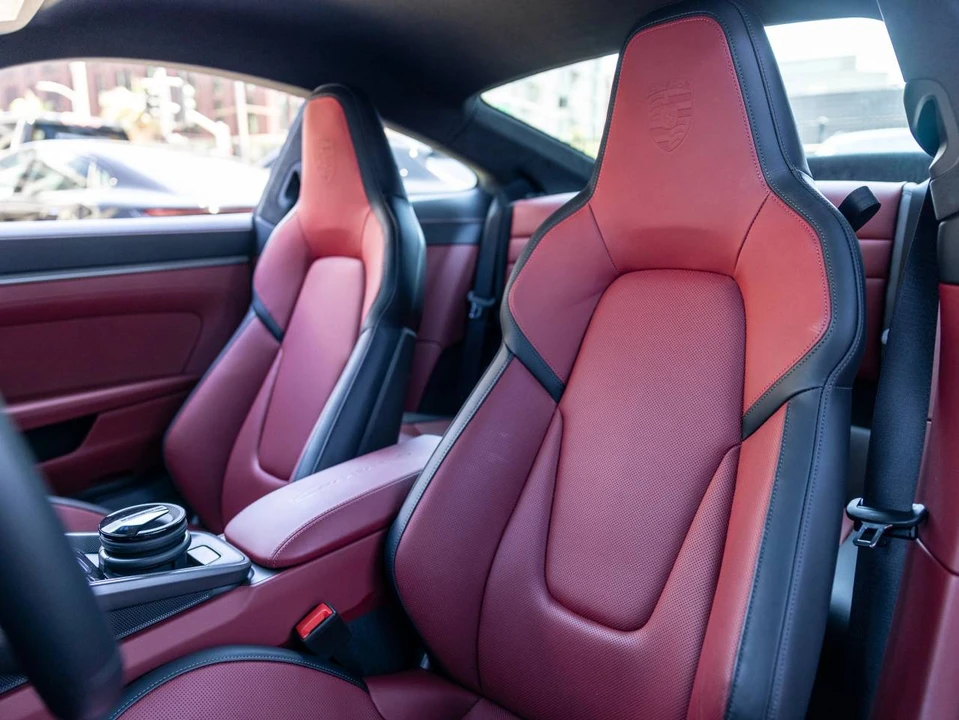 2025 Porsche 992 Carrera S - Image 5 of 5