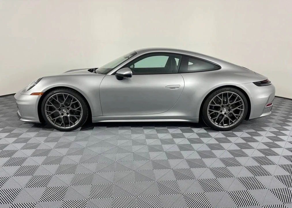 2025 Porsche 992 Carrera S - Image 2 of 5