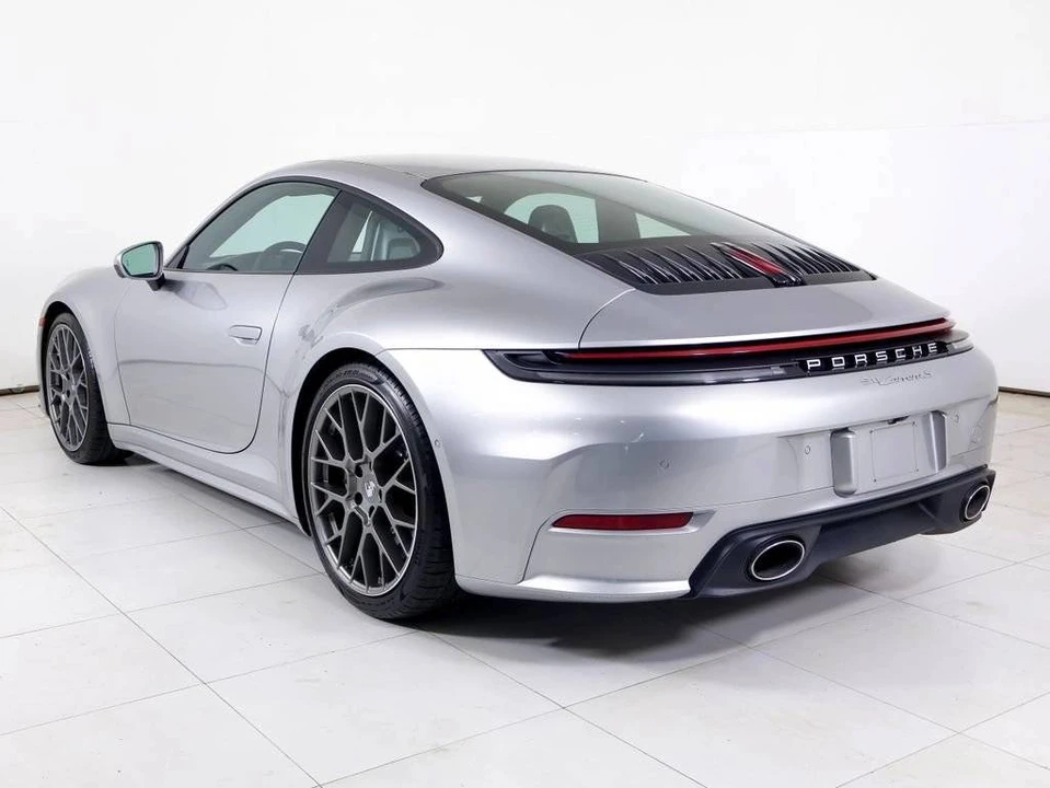 2025 Porsche 992 Carrera S - Image 3 of 4