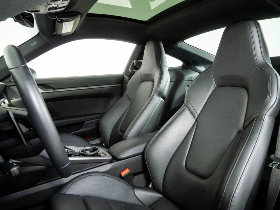 2025 Porsche 992 Carrera S - Image 5 of 5