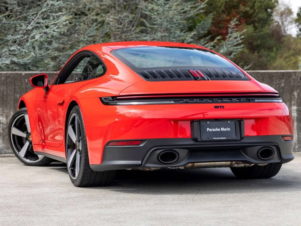 2025 Porsche 992 Carrera S - Image 3 of 4