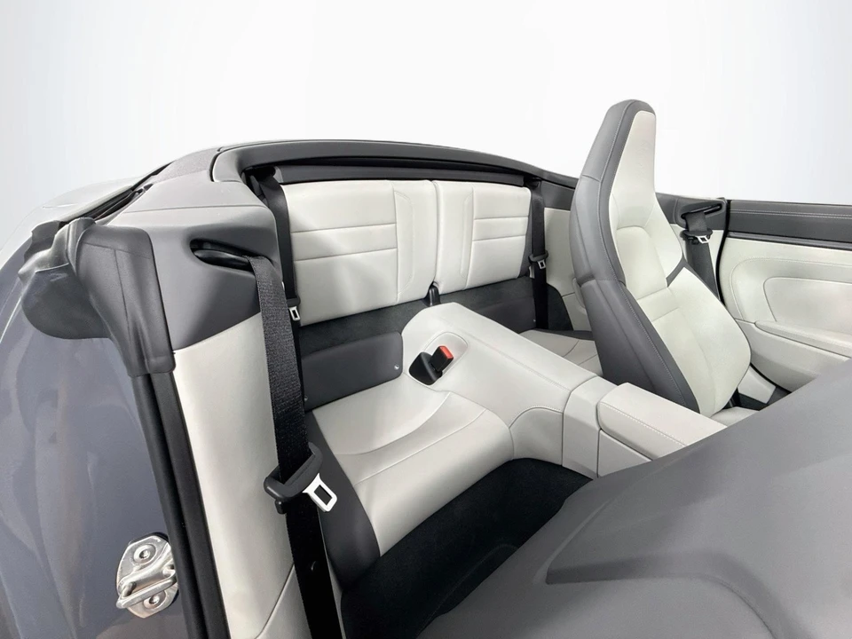2025 Porsche 992 Carrera S - Image 29 of 31
