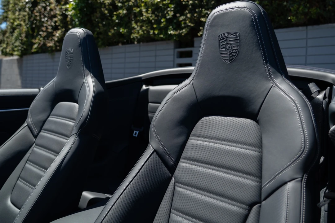 2025 Porsche 992 Carrera S - Image 7 of 12