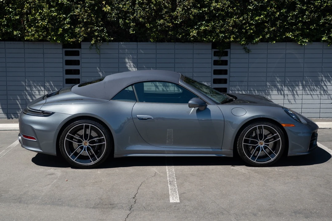 2025 Porsche 992 Carrera S - Image 8 of 12
