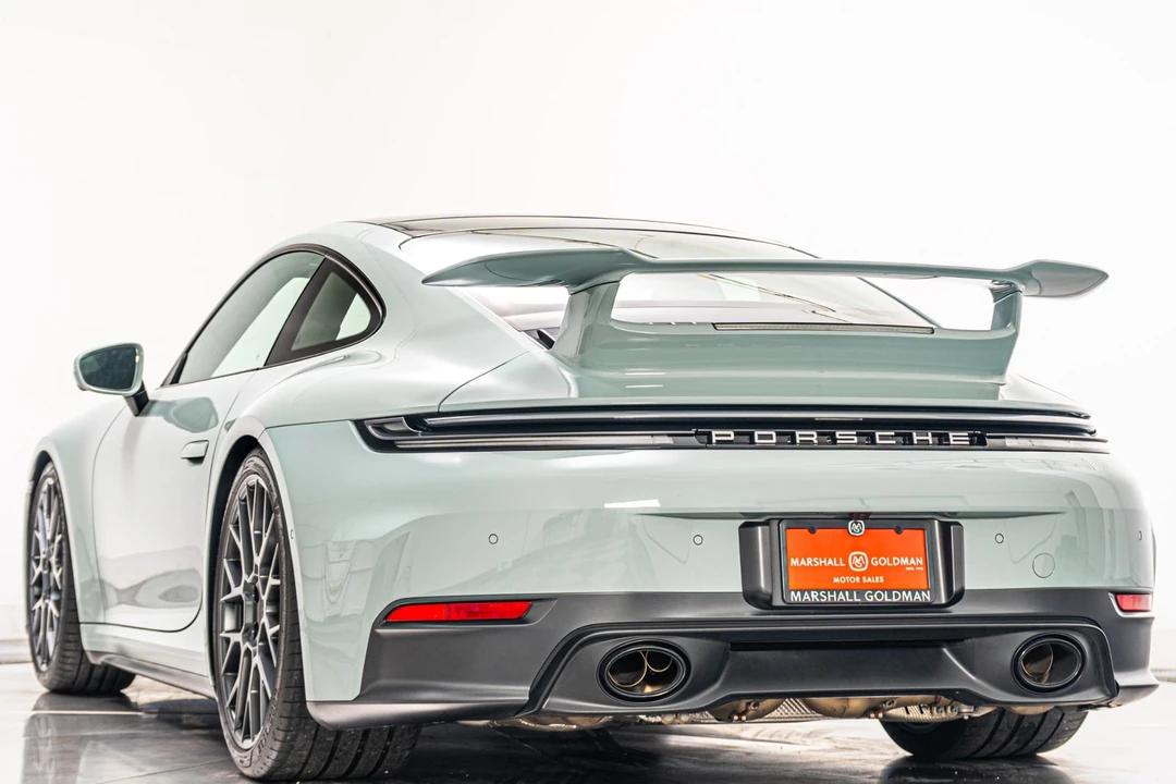 2025 Porsche 992 Carrera - Image 7 of 12