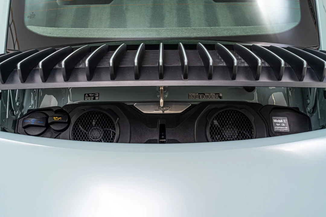 2025 Porsche 992 Carrera - Image 12 of 21