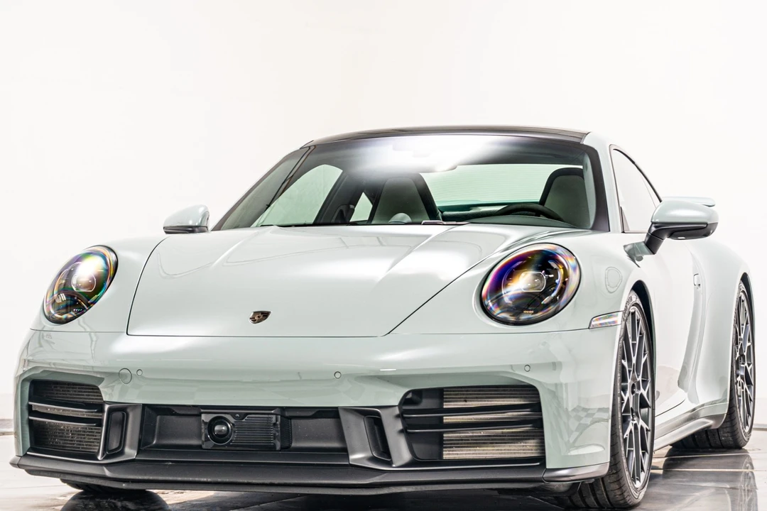 2025 Porsche 992 Carrera - Image 5 of 21