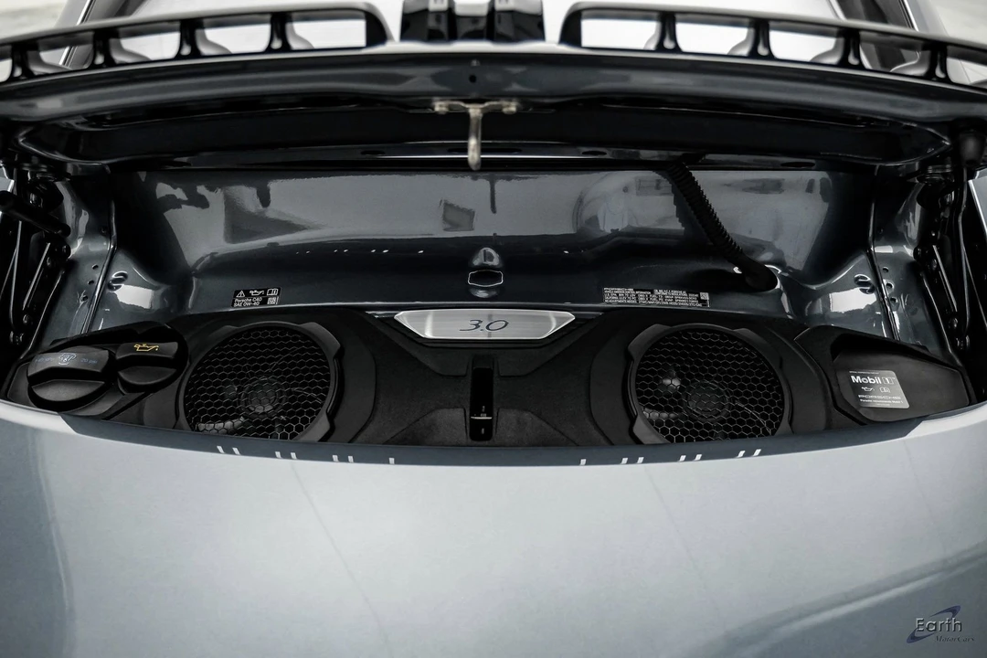 2025 Porsche 992 Carrera - Image 3 of 21