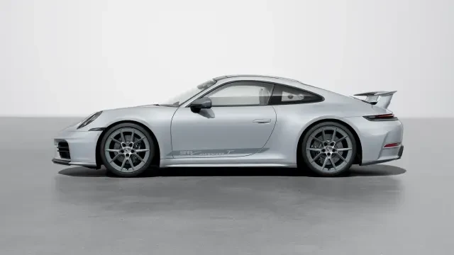 2025 Porsche 992 Carrera T - Image 14 of 31