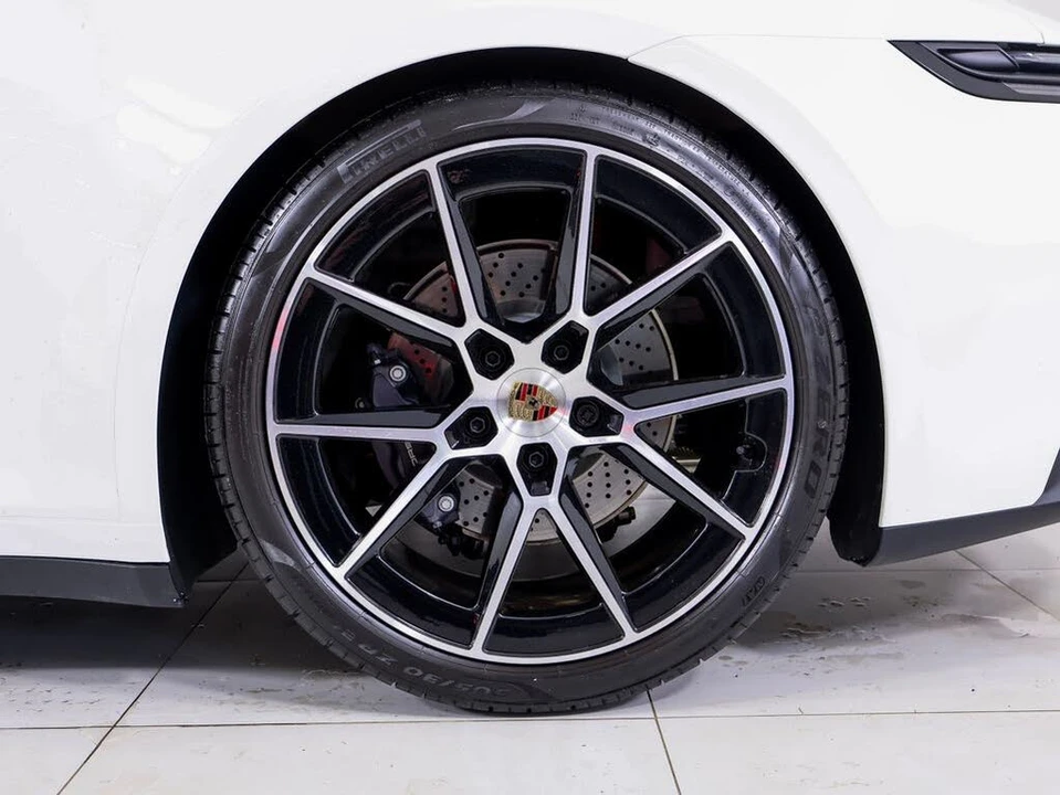 2025 Porsche 992 Carrera T - Image 29 of 31
