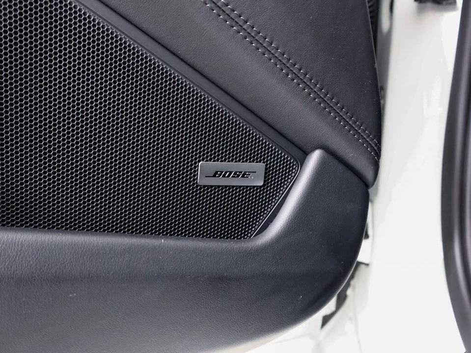 2025 Porsche 992 Carrera T - Image 25 of 31