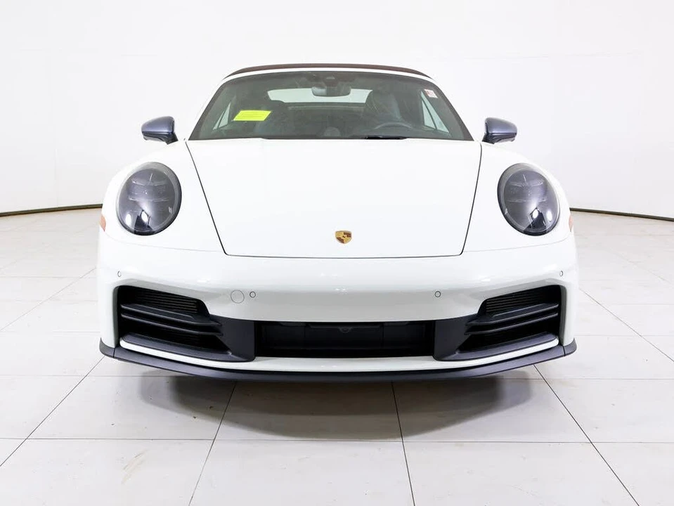 2025 Porsche 992 Carrera T - Image 31 of 31