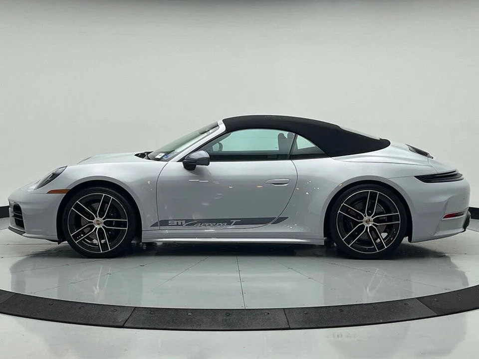 2025 Porsche 992 Carrera T - Image 2 of 31
