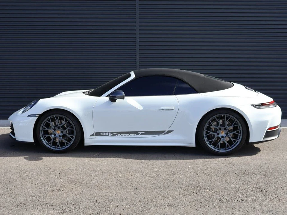 2025 Porsche 992 Carrera T - Image 2 of 31