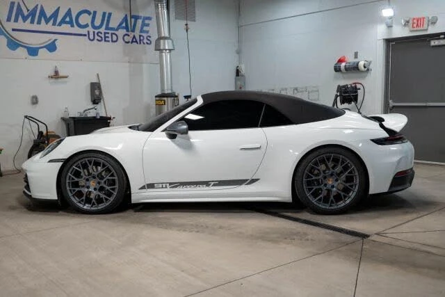 2025 Porsche 992 Carrera T - Image 5 of 25