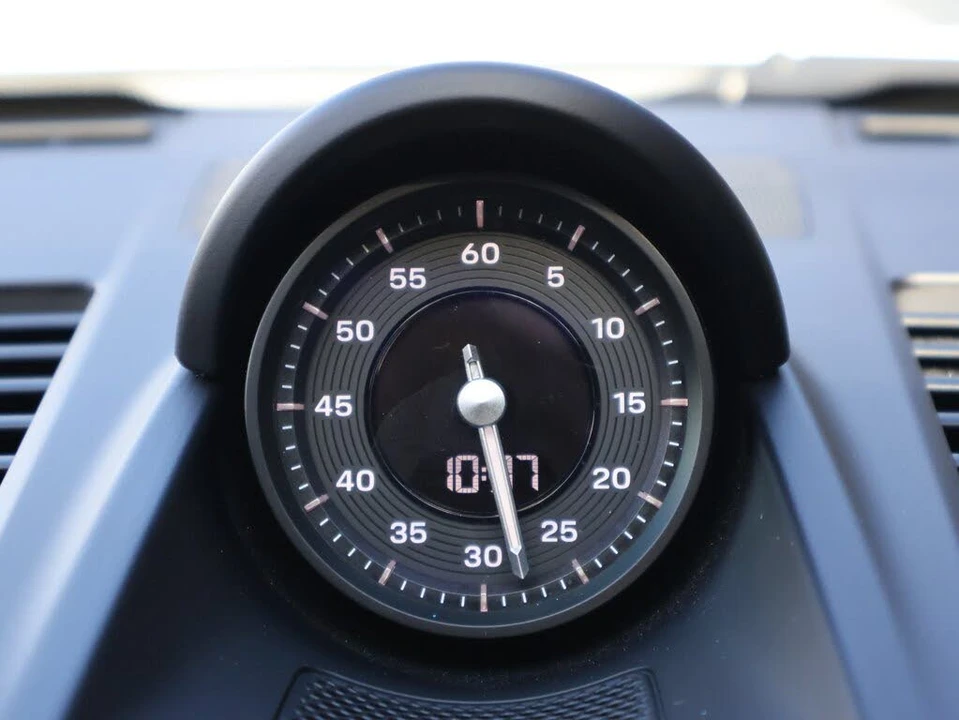 2025 Porsche 992 Carrera T - Image 22 of 31