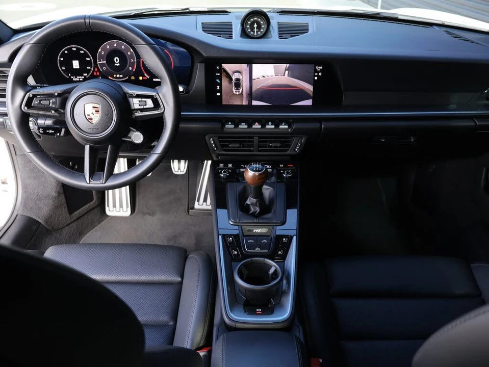 2025 Porsche 992 Carrera T - Image 30 of 31