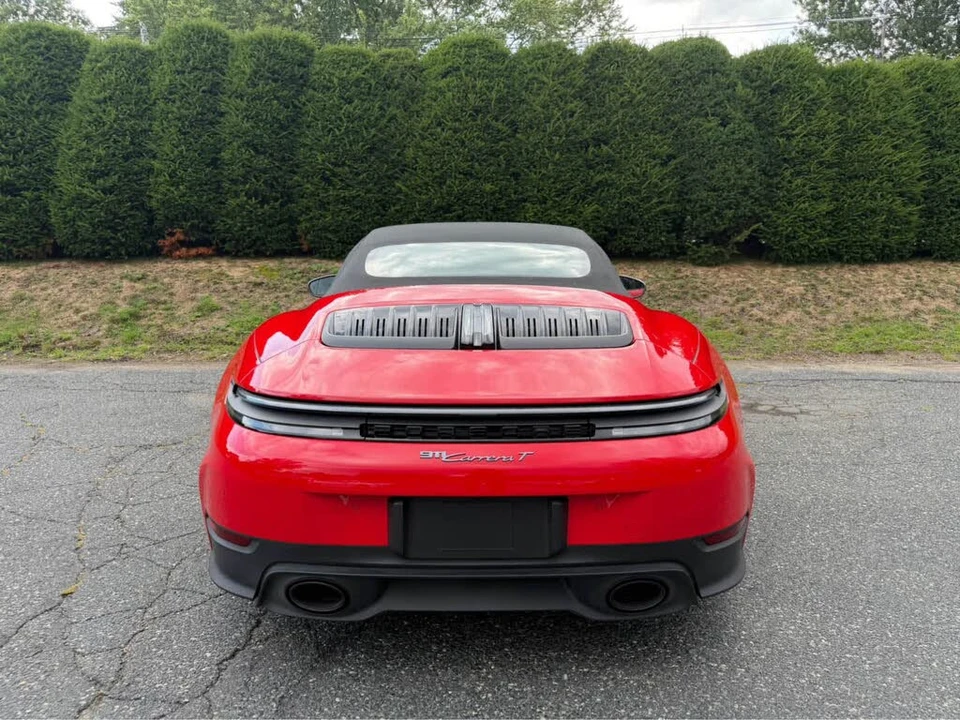 2025 Porsche 992 Carrera T - Image 9 of 31