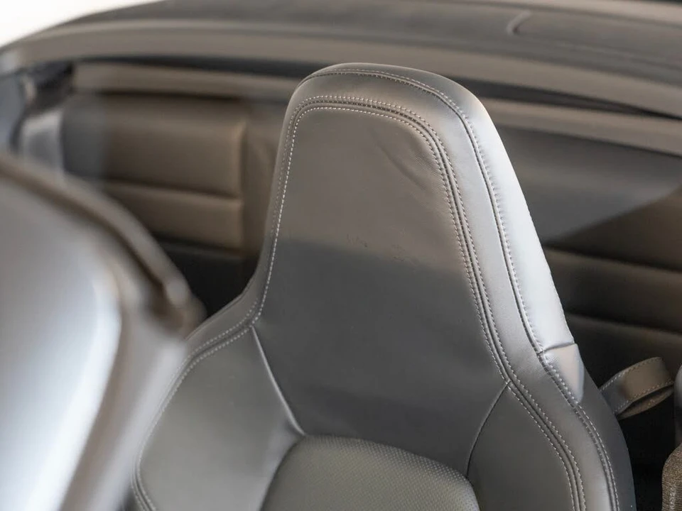 2025 Porsche 992 Carrera T - Image 25 of 26