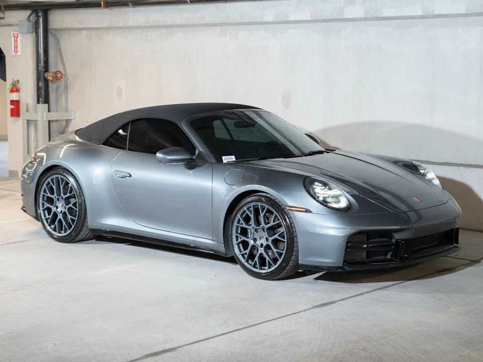 2025 Porsche 992 Carrera T - Image 7 of 26