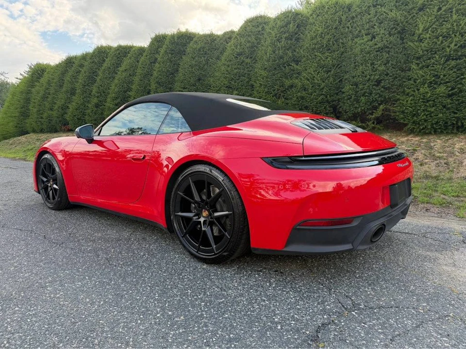 2025 Porsche 992 Carrera T - Image 3 of 5