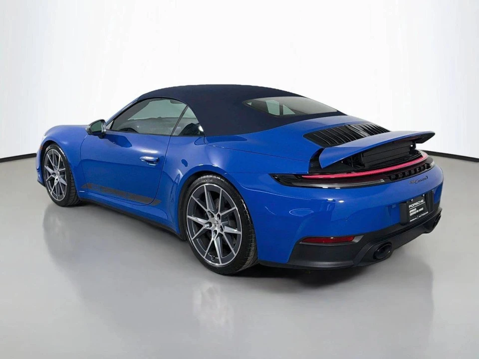 2025 Porsche 992 Carrera T - Image 3 of 5