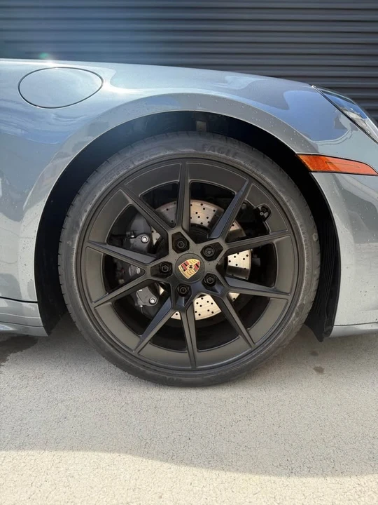 2025 Porsche 992 Carrera T - Image 5 of 8
