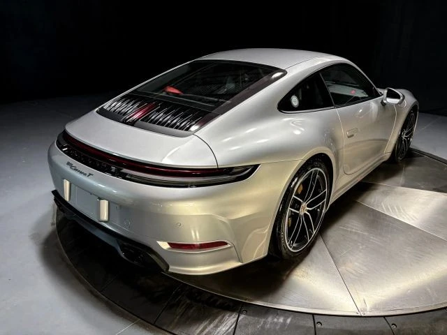 2025 Porsche 992 Carrera T - Image 5 of 21