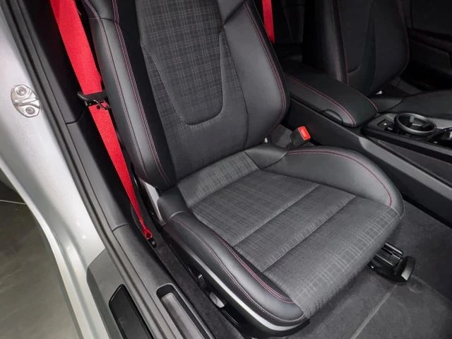 2025 Porsche 992 Carrera T - Image 19 of 21