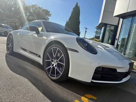 2025 Porsche 911 Carrera T Coupe