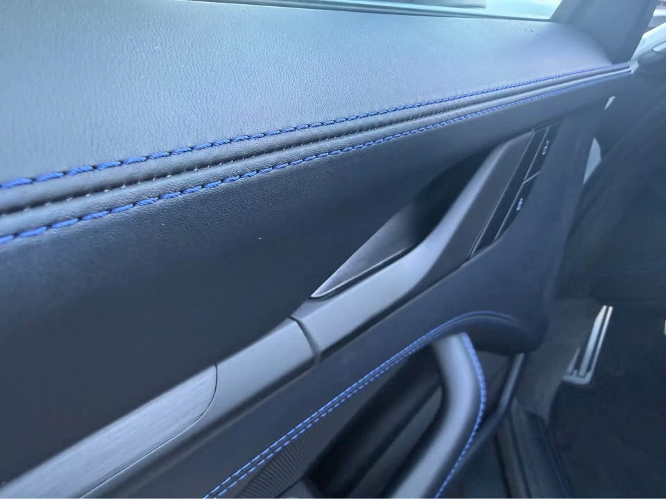 2025 Porsche 992 Carrera T - Image 7 of 14